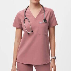 Catarina One-Pocket Scrub Top